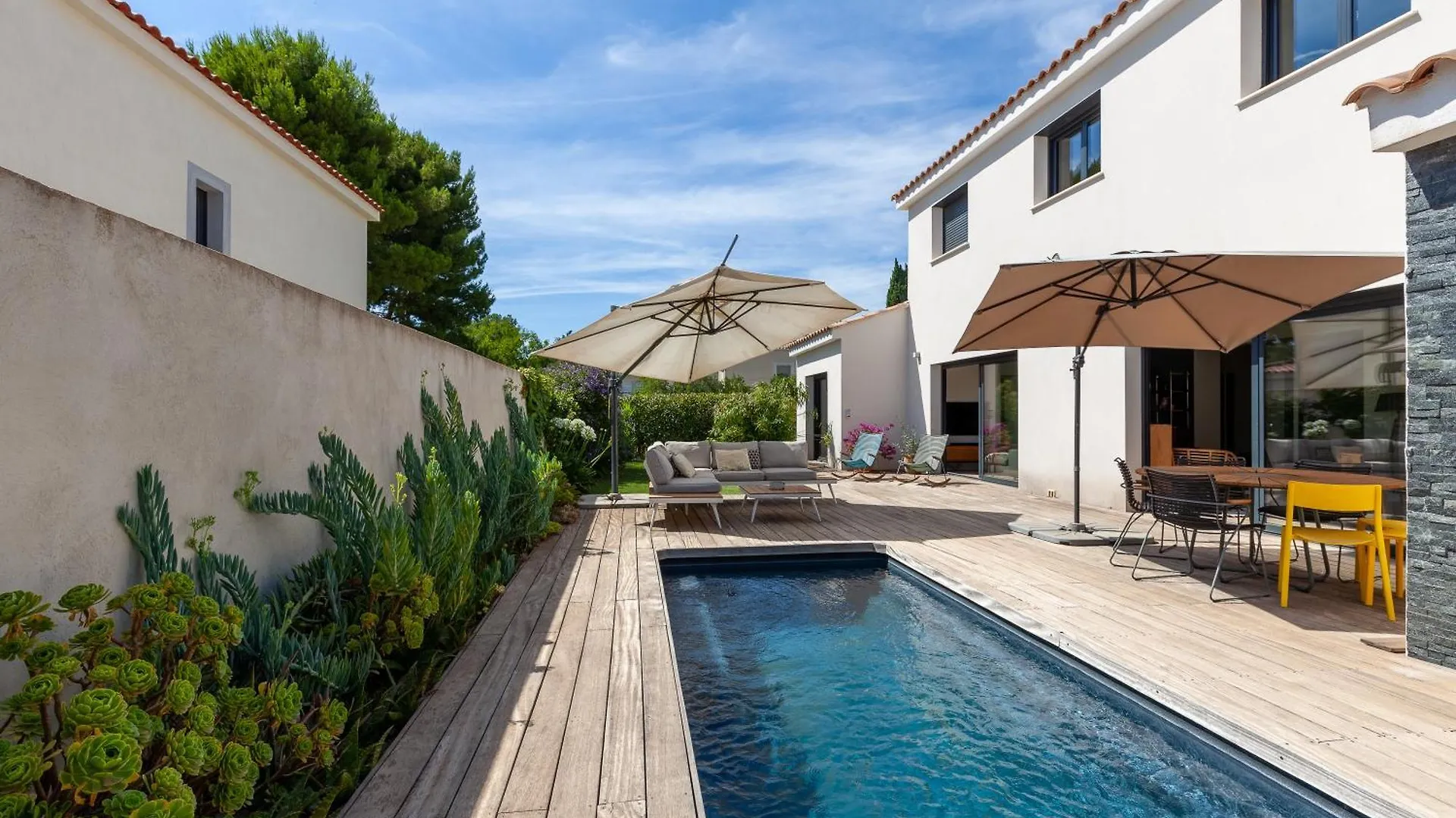 Villa Avec Piscine A Marseille France
